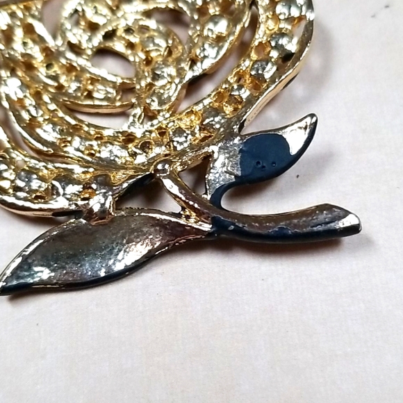 Vintage Black Enamel Rose Rhinestone Gold Tone Brooch - Picture 9 of 12